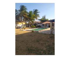 Duplex com piscina para VENDA loteamento Barramar da Taiba II